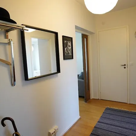 A Two-bedroom With River View Appartement *