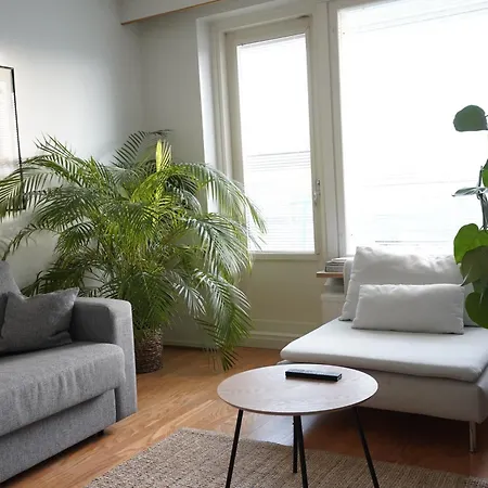 A Two-bedroom With River View Daire